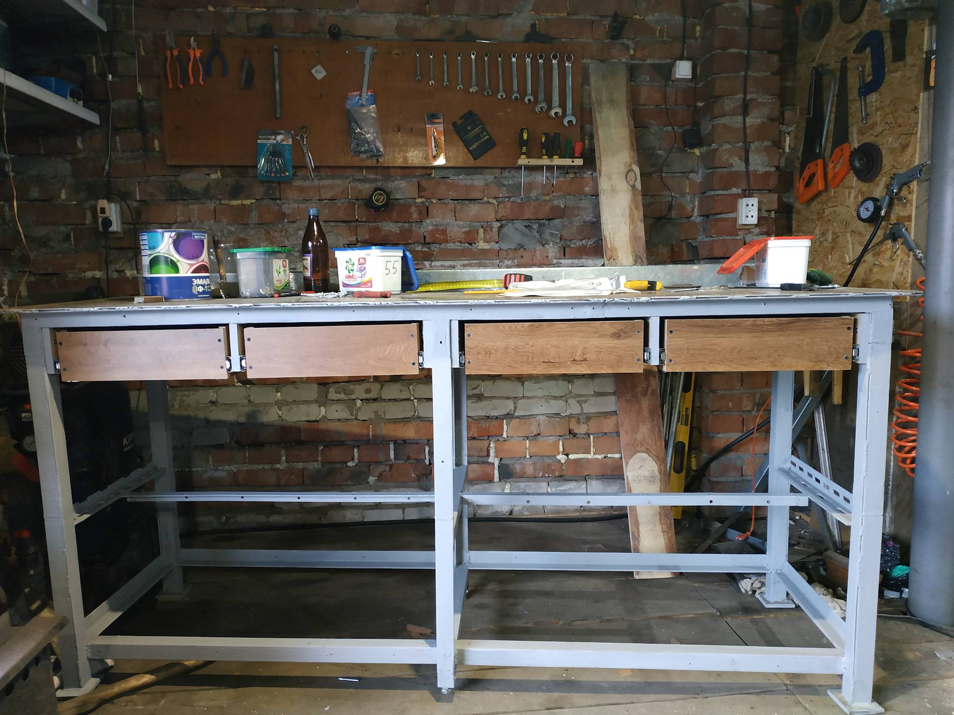 Верстак в гараж своими руками: особенности конструкции, материалы и инструменты, этапы изготовления
