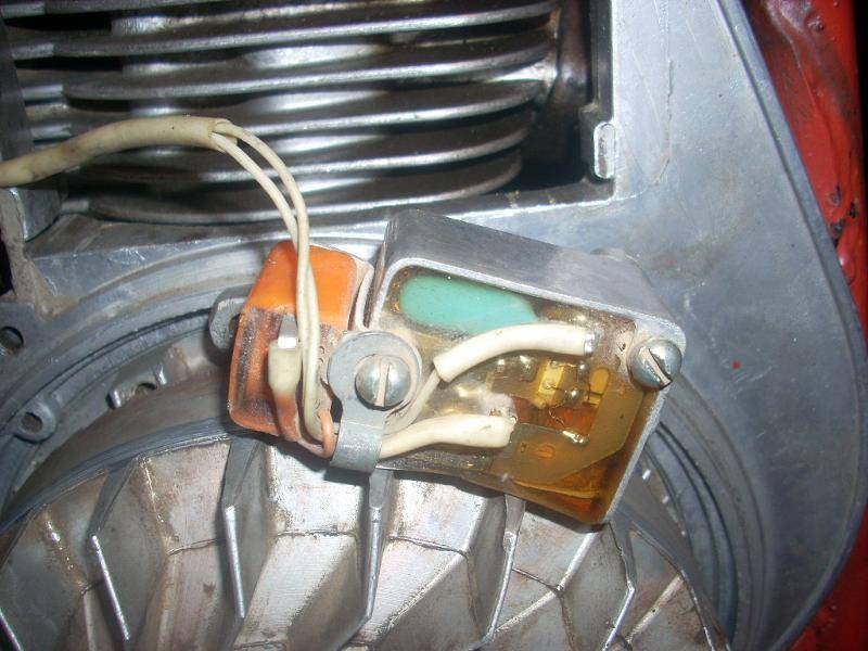 Как правильно установить зажигание на мотороллере муравей
