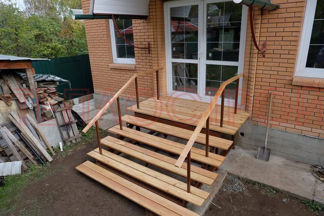 Лестница на террасу – как сконструировать и построить самостоятельно?