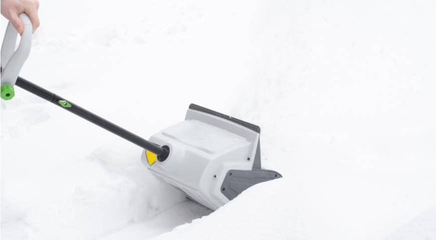 Лучшие электролопаты и снегоуборщики для уборки снега