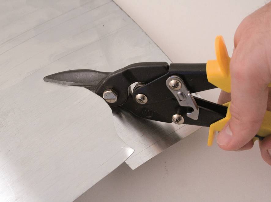 Ручные профессиональные ножницы по металлу: какие бывают, фото