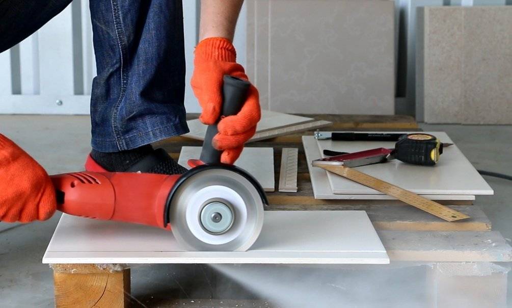 Как резать напольную плитку в домашних условиях?