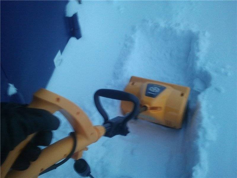 Характеристика чудо-лопаты для уборки снега со шнеком