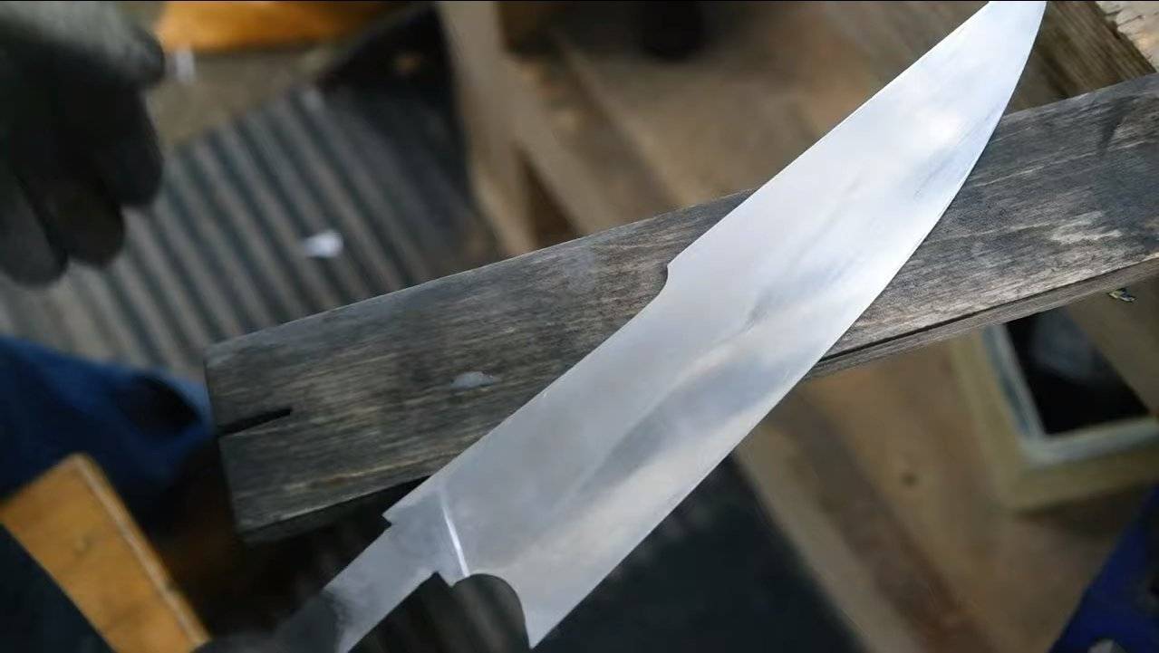 Самодельные ножи из обыкновенной пилы