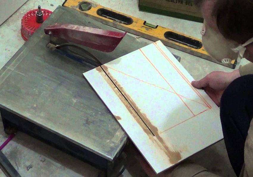 Самодельный плиткорез из болгарки: как изготовить своими руками, чертежи, видео