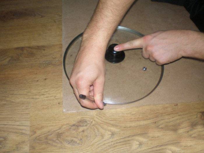 Чем и как сделать круглое отверстие в стекле?